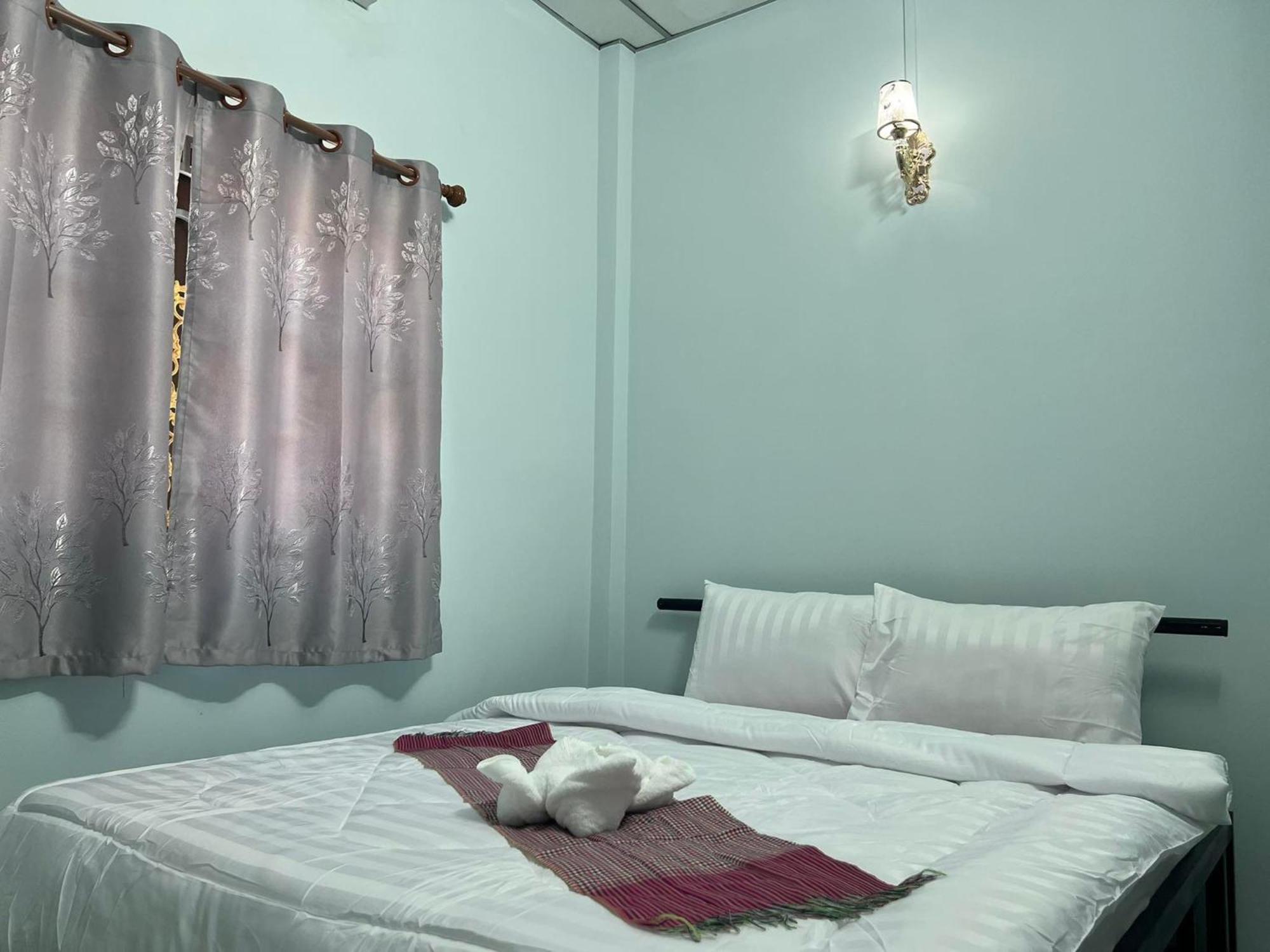 Lotus Blanc Homestay Villa Battambang Esterno foto