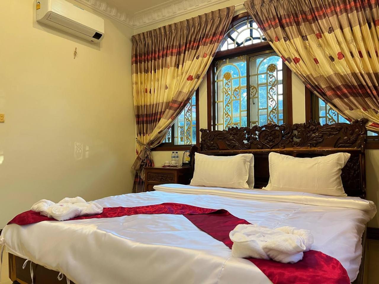 Lotus Blanc Homestay Villa Battambang Camera foto